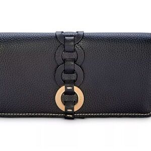 Chloe wallet like new!